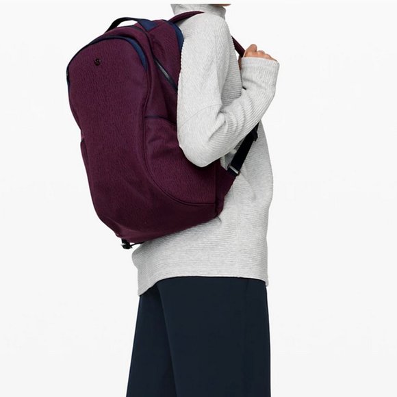 Lululemon Out Of Range Backpack *20L - Picture 3 of 13